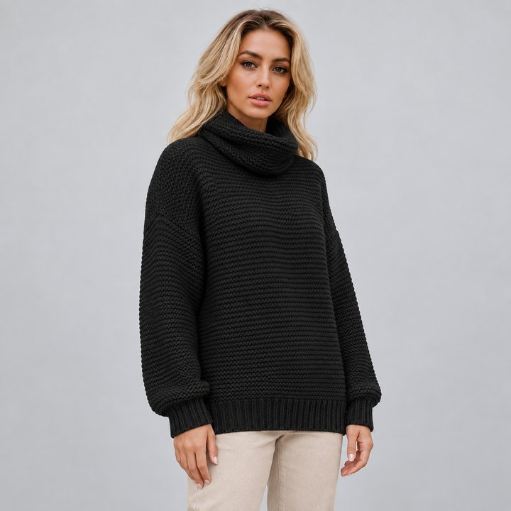 Maja | Tekstureret Rullekravesweater til Kvinder med Ribbede Manchetter